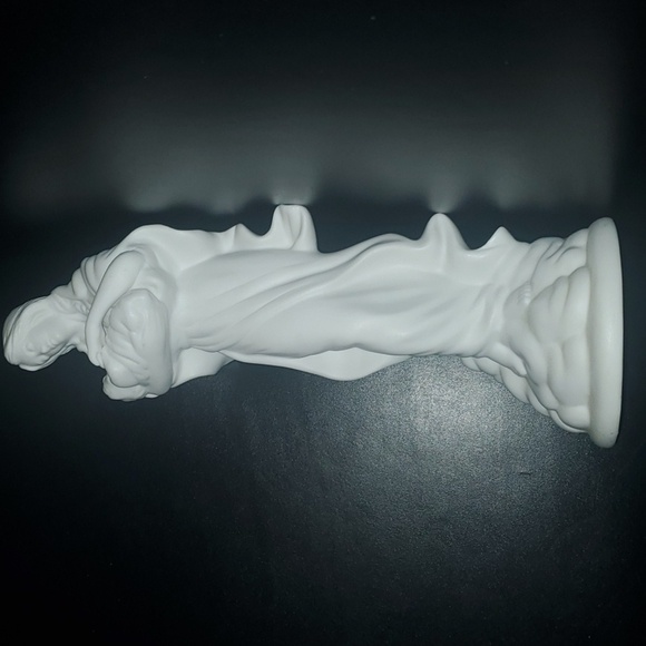 Teleflora sculpture home about 11" x 4" white Mother Mary with child art Madonna - Picture 4 of 4
